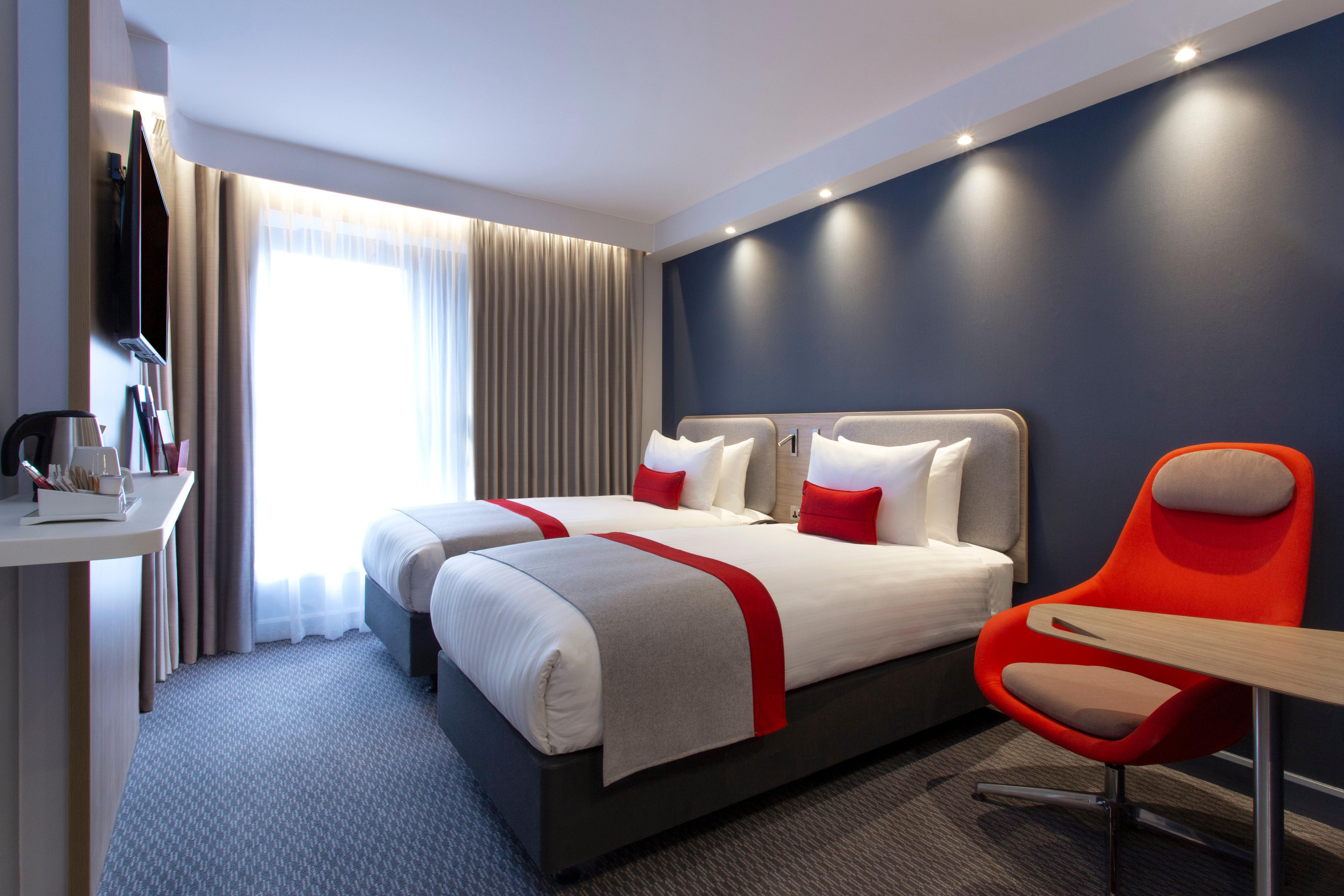 Holiday Inn Express Royal Docks By Ihg Londres Exterior foto