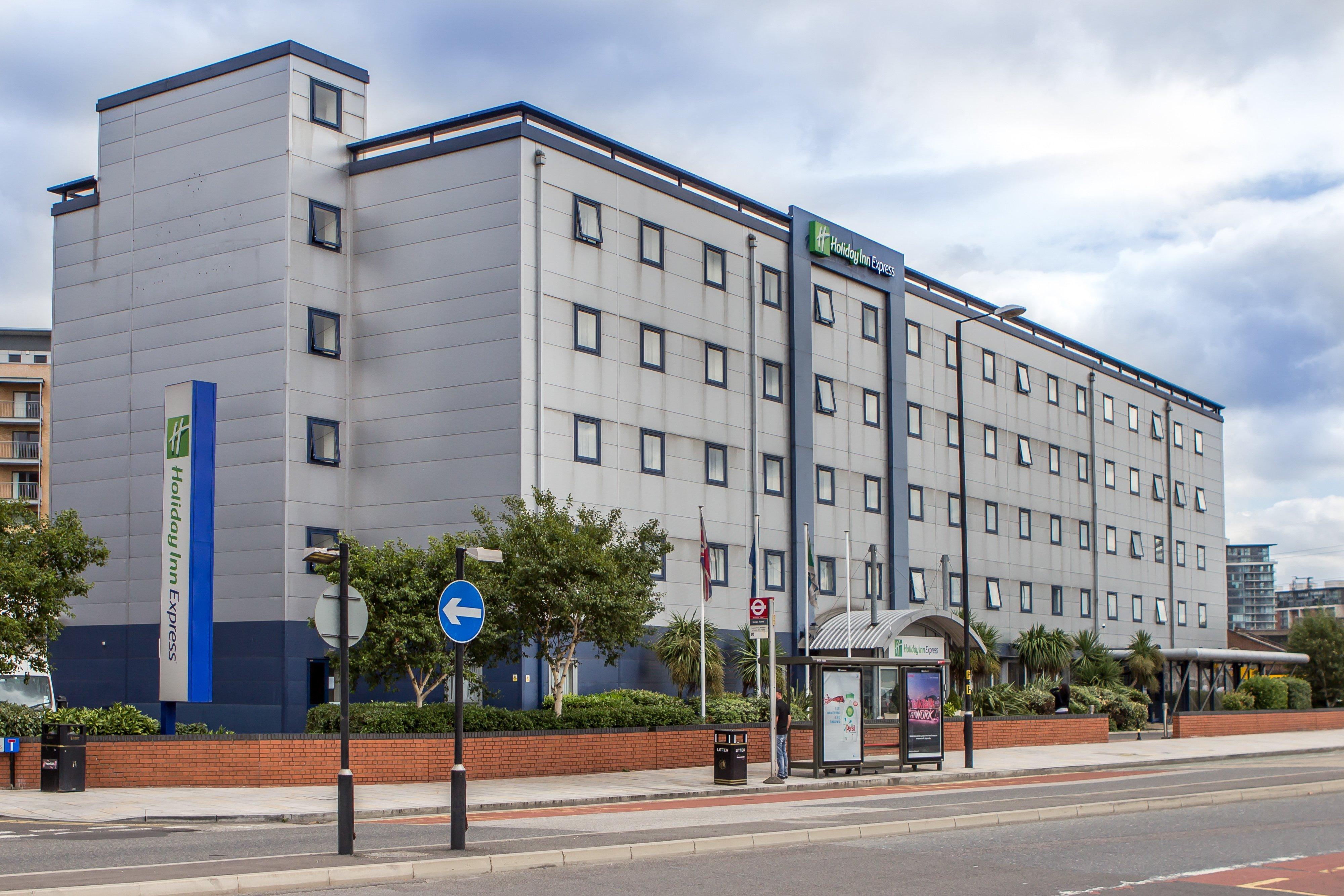 Holiday Inn Express Royal Docks By Ihg Londres Exterior foto
