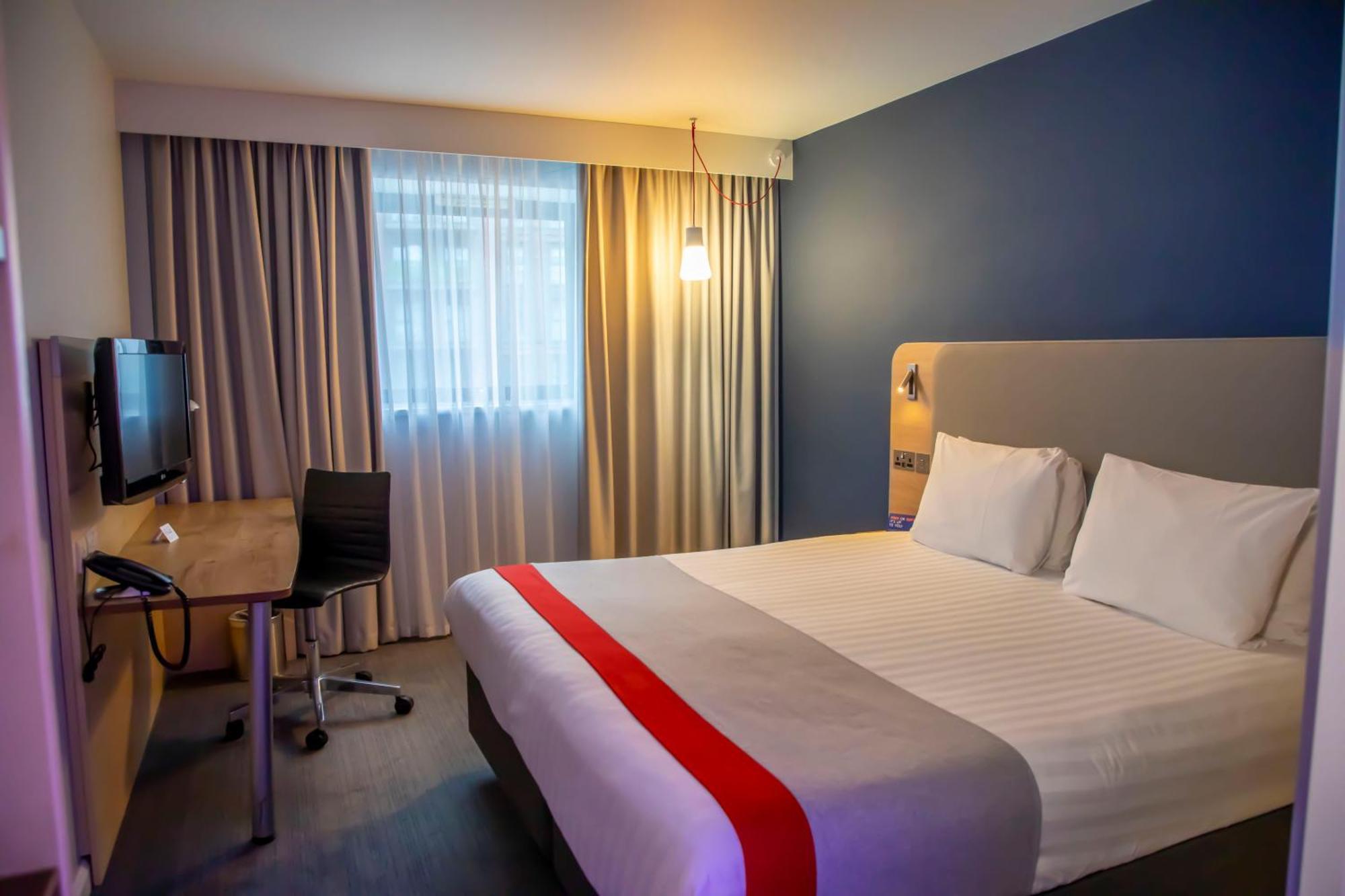 Holiday Inn Express Royal Docks By Ihg Londres Exterior foto