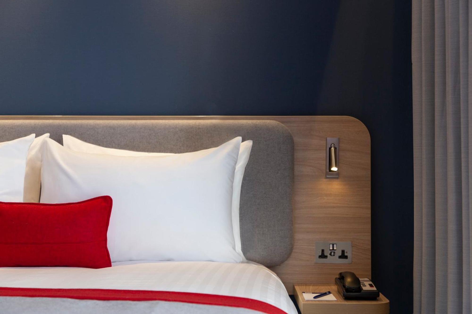 Holiday Inn Express Royal Docks By Ihg Londres Exterior foto